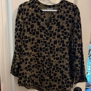 Habitat Olive and Black Geometric Button-Front Blouse